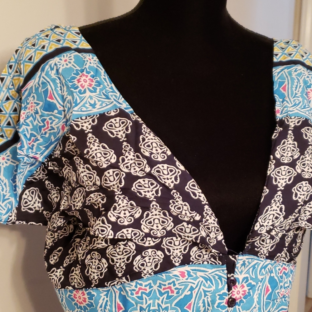 Two Piece Set - Top and Bottom - Picture 3 of 7